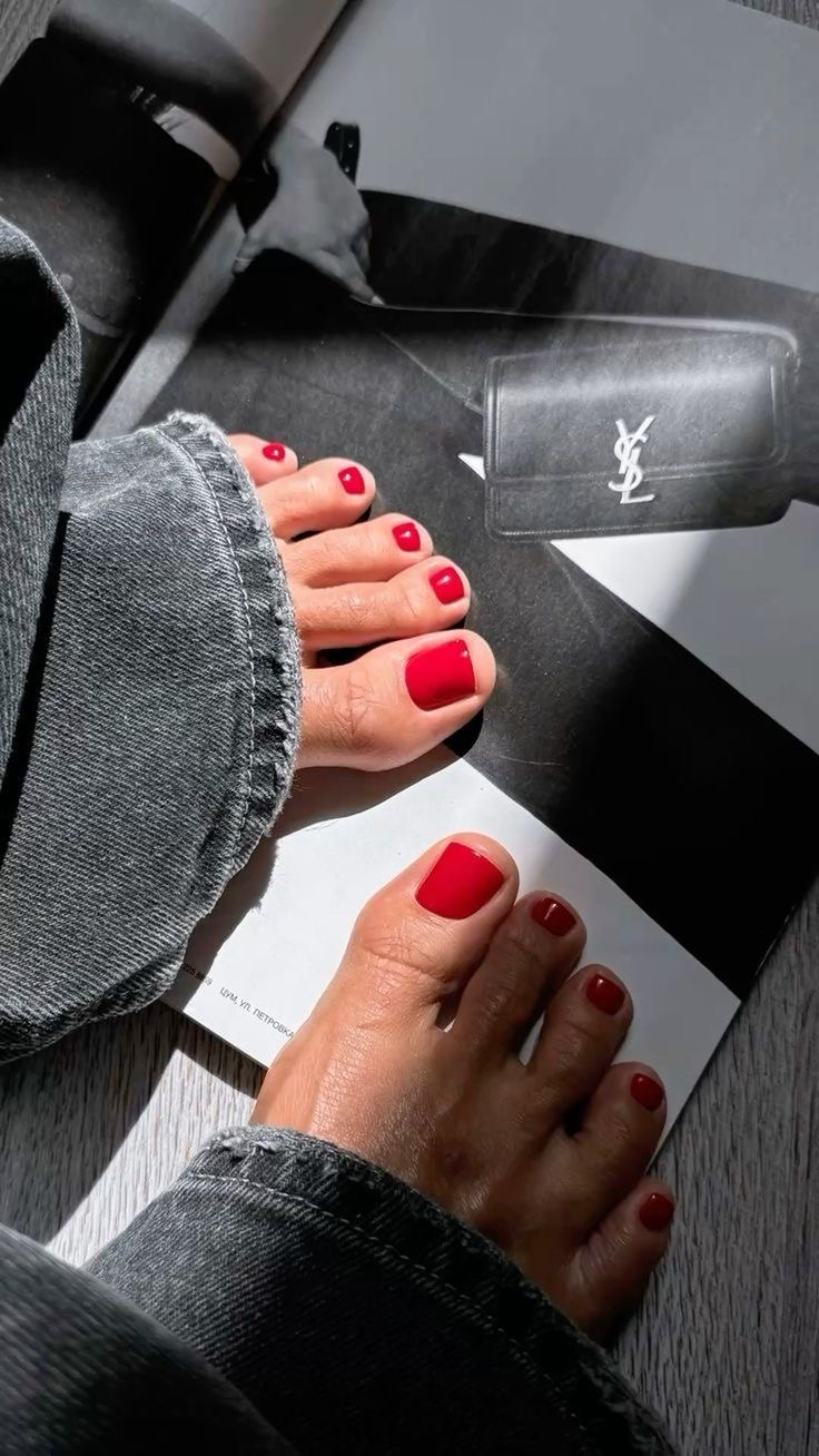Moonlight Nail Studio logo